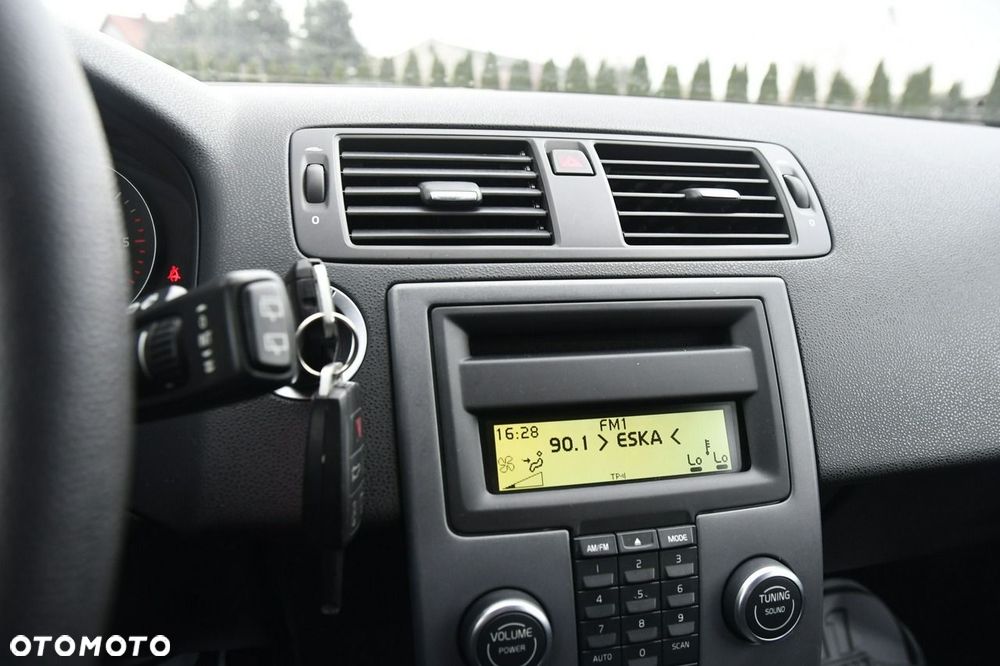 Volvo V50 - 20