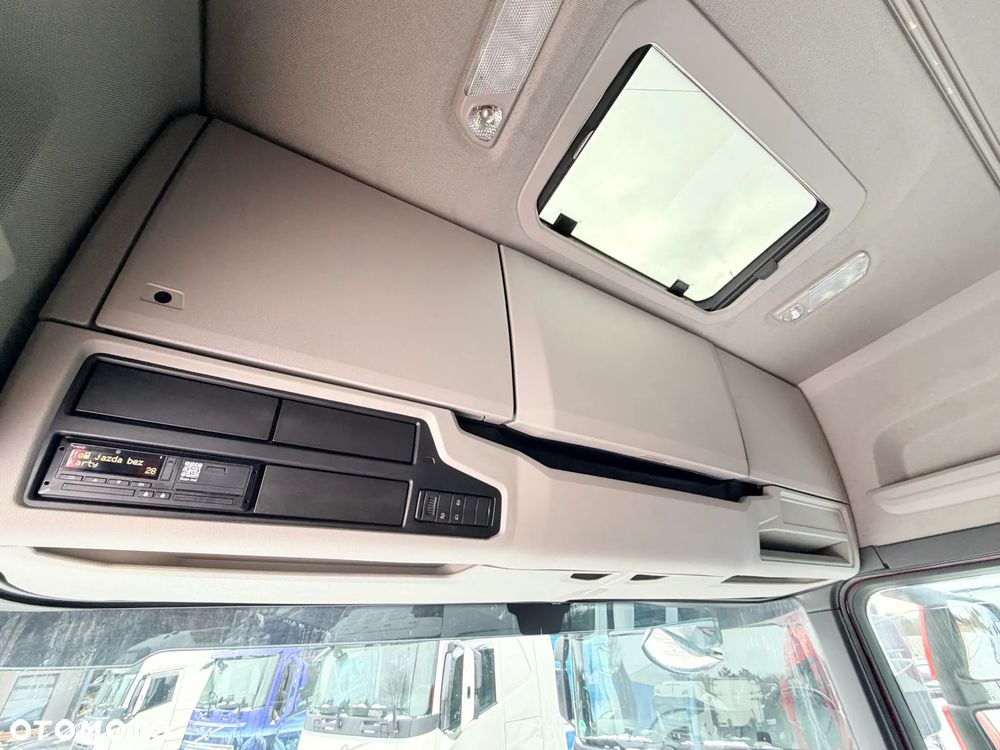 Scania 450S LOW DECK MEGA full opcja skóry full LED 2020/21 - 32