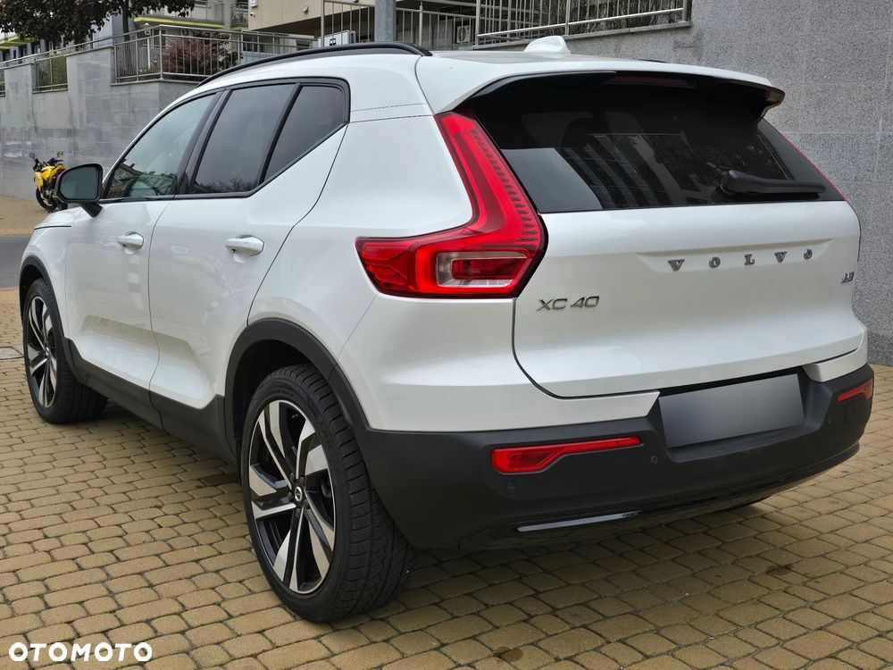 Volvo XC 40 B5 B AWD Inscription - 3