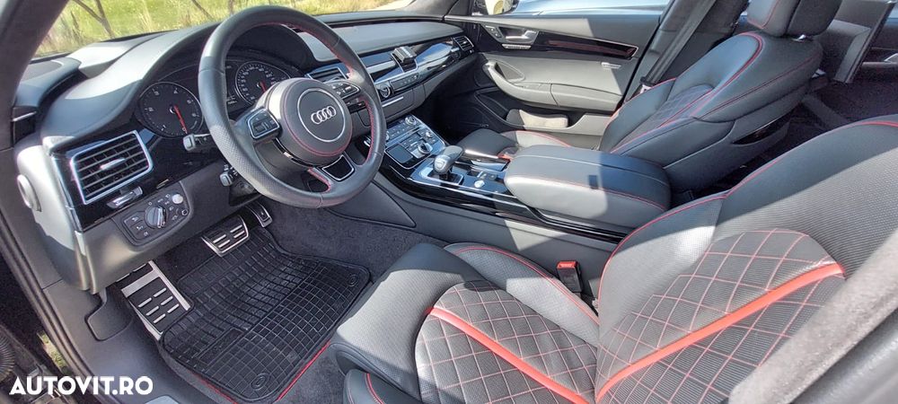 Audi A8 - 3