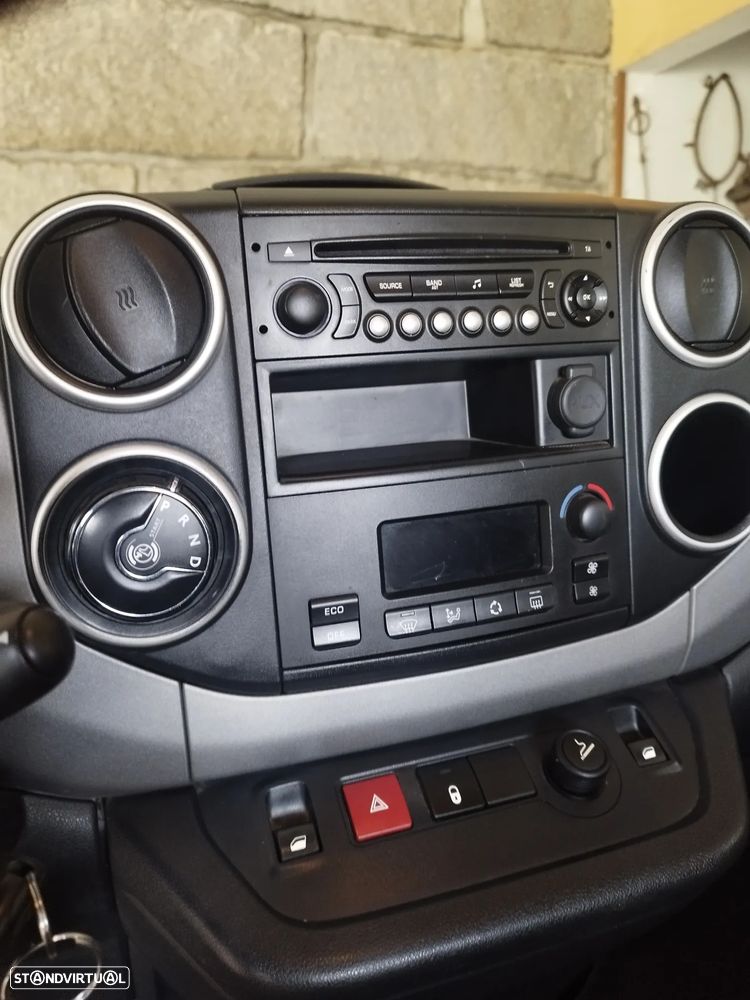 Peugeot e-Partner - 4