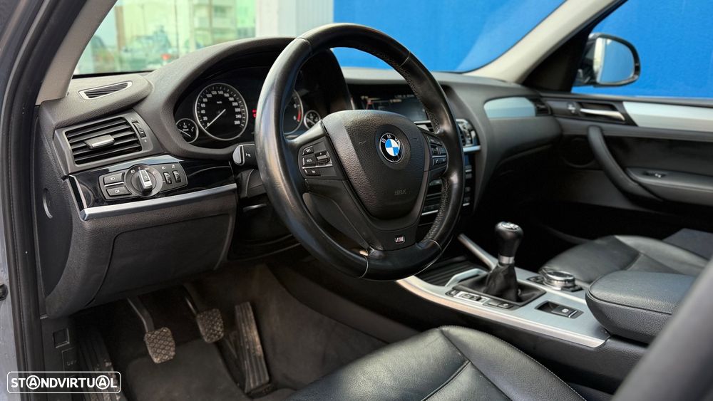 BMW X3 18 d sDrive Pack M - 13