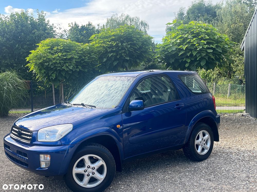 Toyota RAV4 - 8