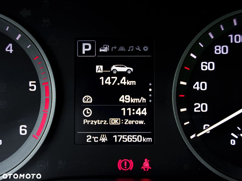 Hyundai Tucson blue 1.7 CRDi 2WD DCT Premium - 31