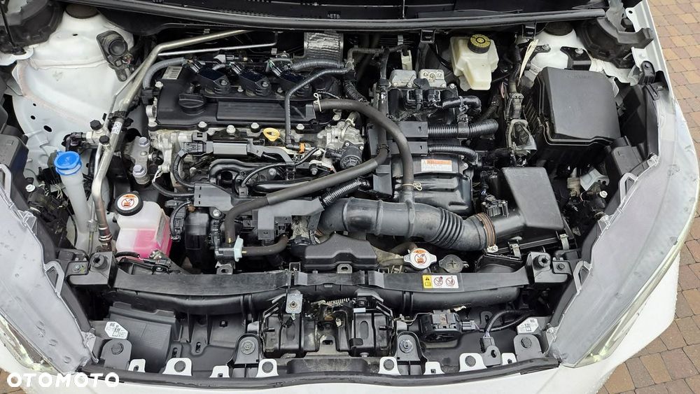 Toyota Yaris 116 1.5 VVT-i Comfort - 36