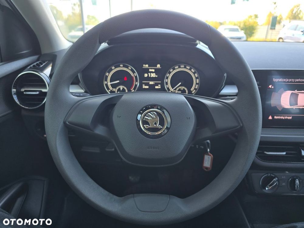 Skoda Fabia 1.0 Ambition - 24