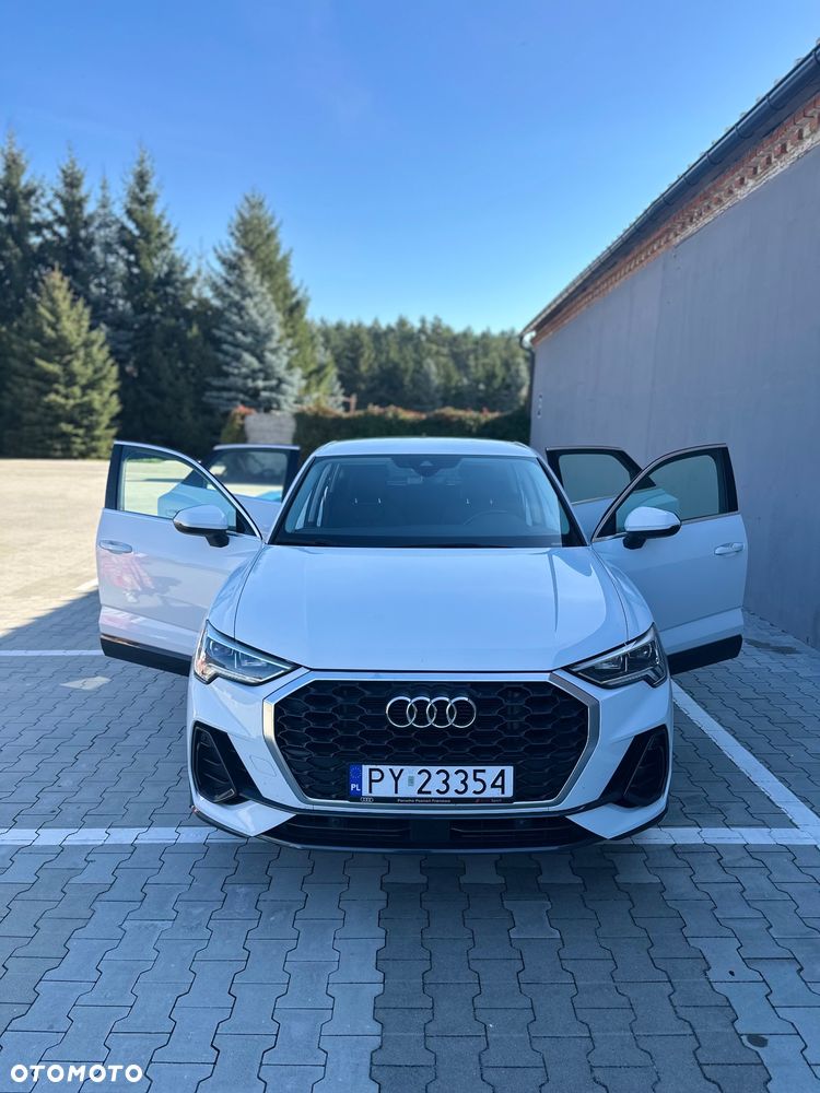 Audi Q3 - 18