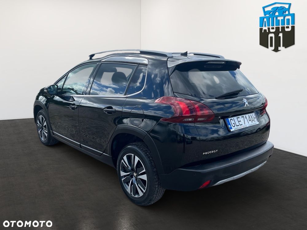 Peugeot 2008 PureTech 130 Allure - 4