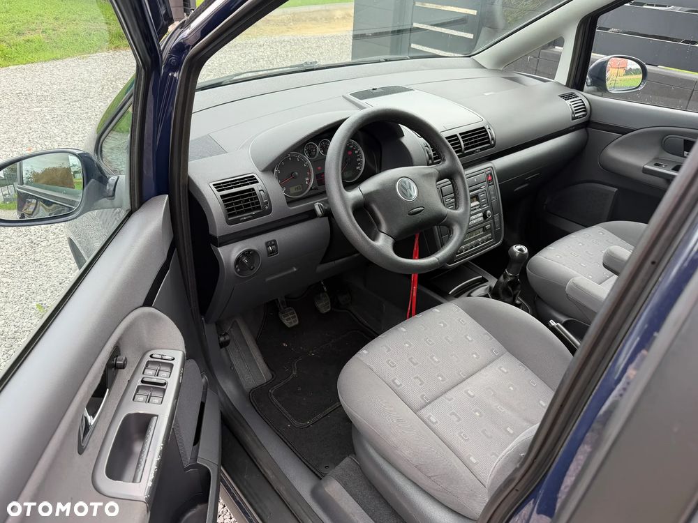 Volkswagen Sharan 1.8 5V Turbo Highline - 19