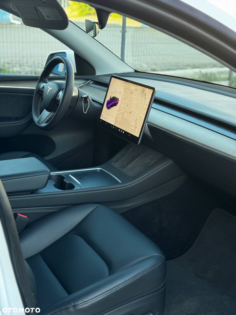 Tesla Y Model Long Range Dual Motor AWD - 6