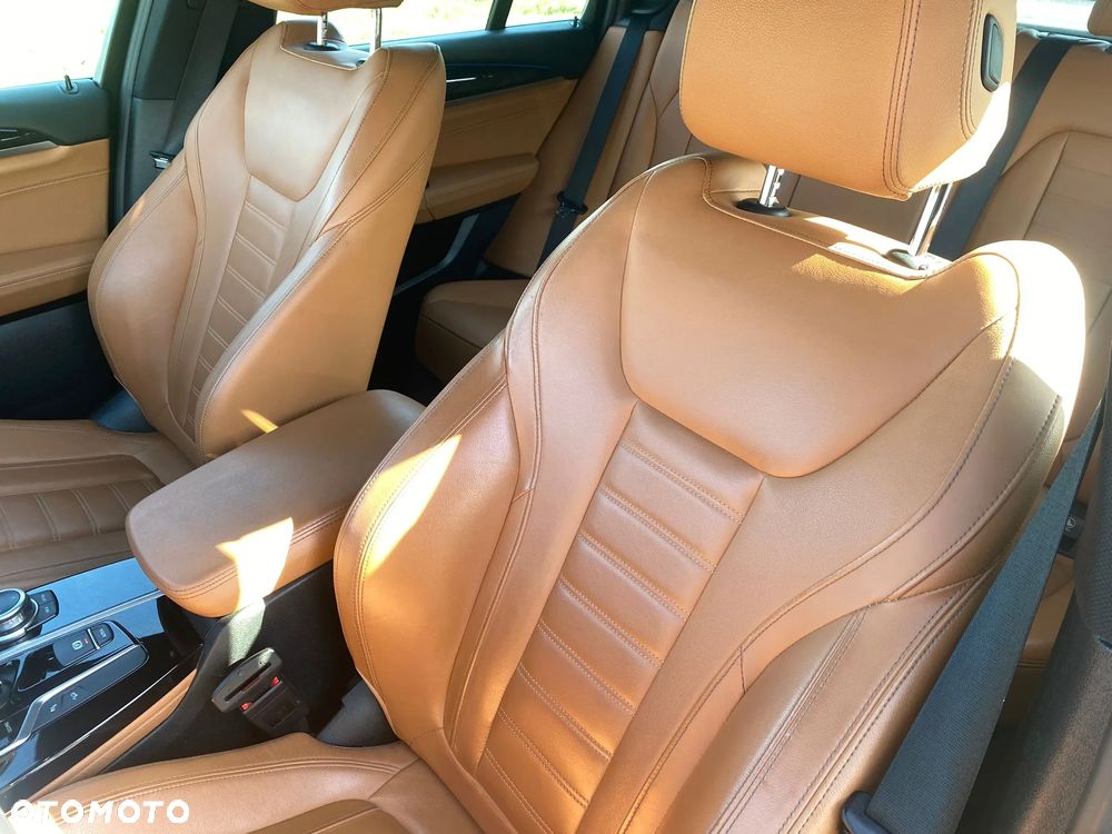 BMW X4 xDrive20d xLine sport - 16