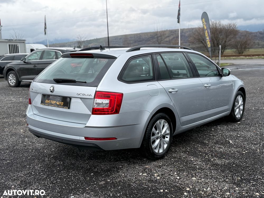 Skoda Octavia 1.6 TDI Ambition - 6