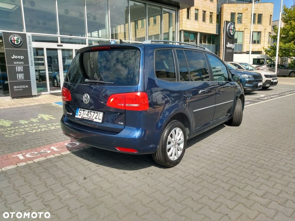 Volkswagen Touran - 8