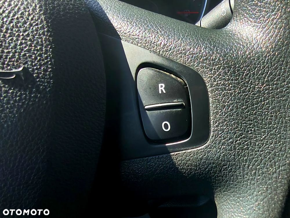 Renault Trafic - 26