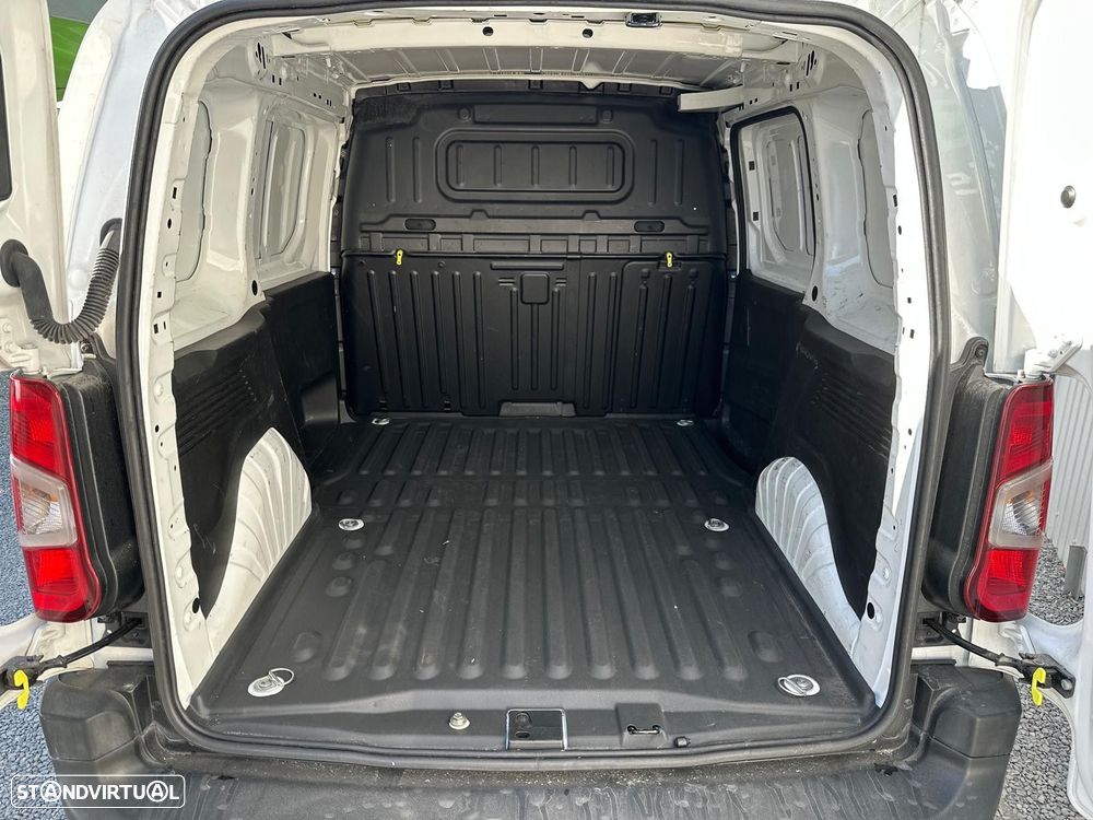 Peugeot Partner 1.5 BlueHDi Asphalt Longa - 6