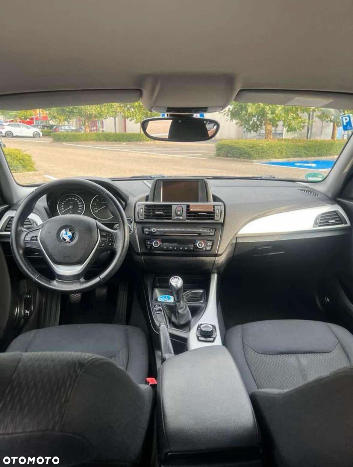 BMW Seria 1 116i Sport Line - 8