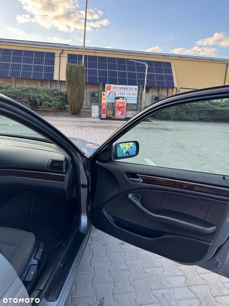 BMW Seria 3 - 16