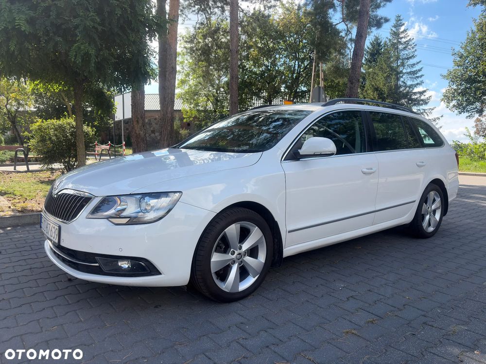 Skoda Superb 2.0 TDI DSG Active - 2