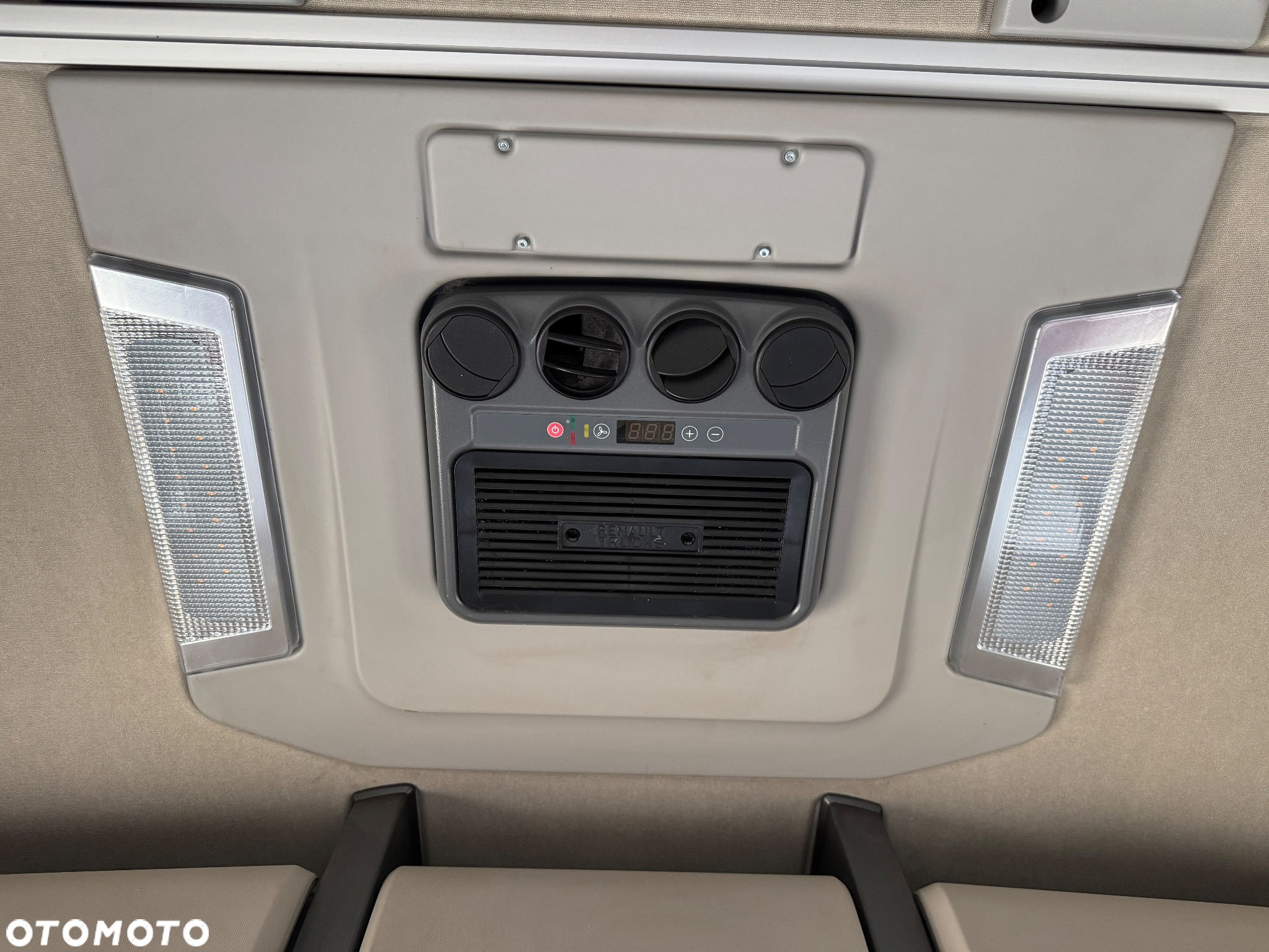 Renault T520 Maxi Space  * ADR *  Sprowadzony * - 15