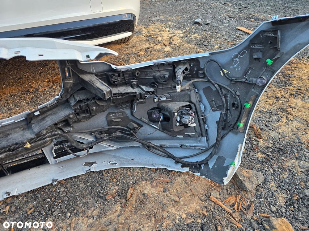 Volvo S60 B5 B AWD R-Design - 10