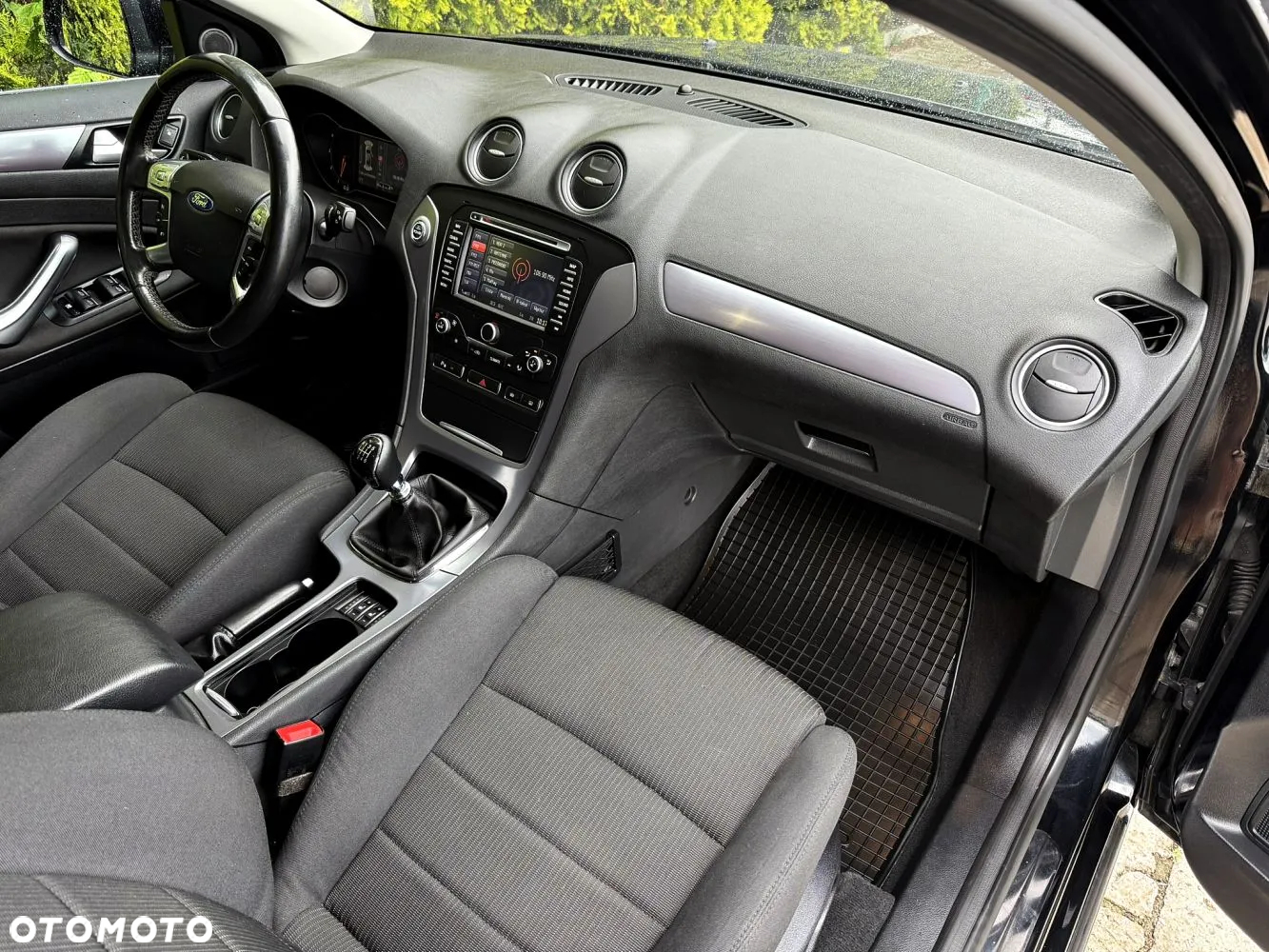 Ford Mondeo - 28
