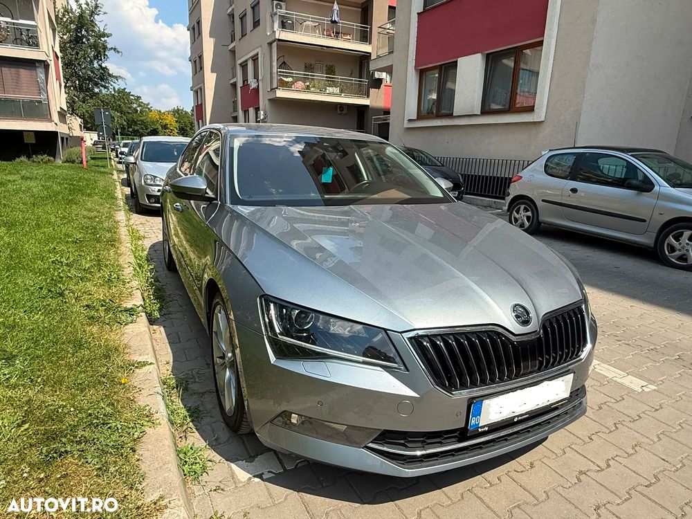 Skoda Superb 2.0 TDI DSG 4X4 Style - 3