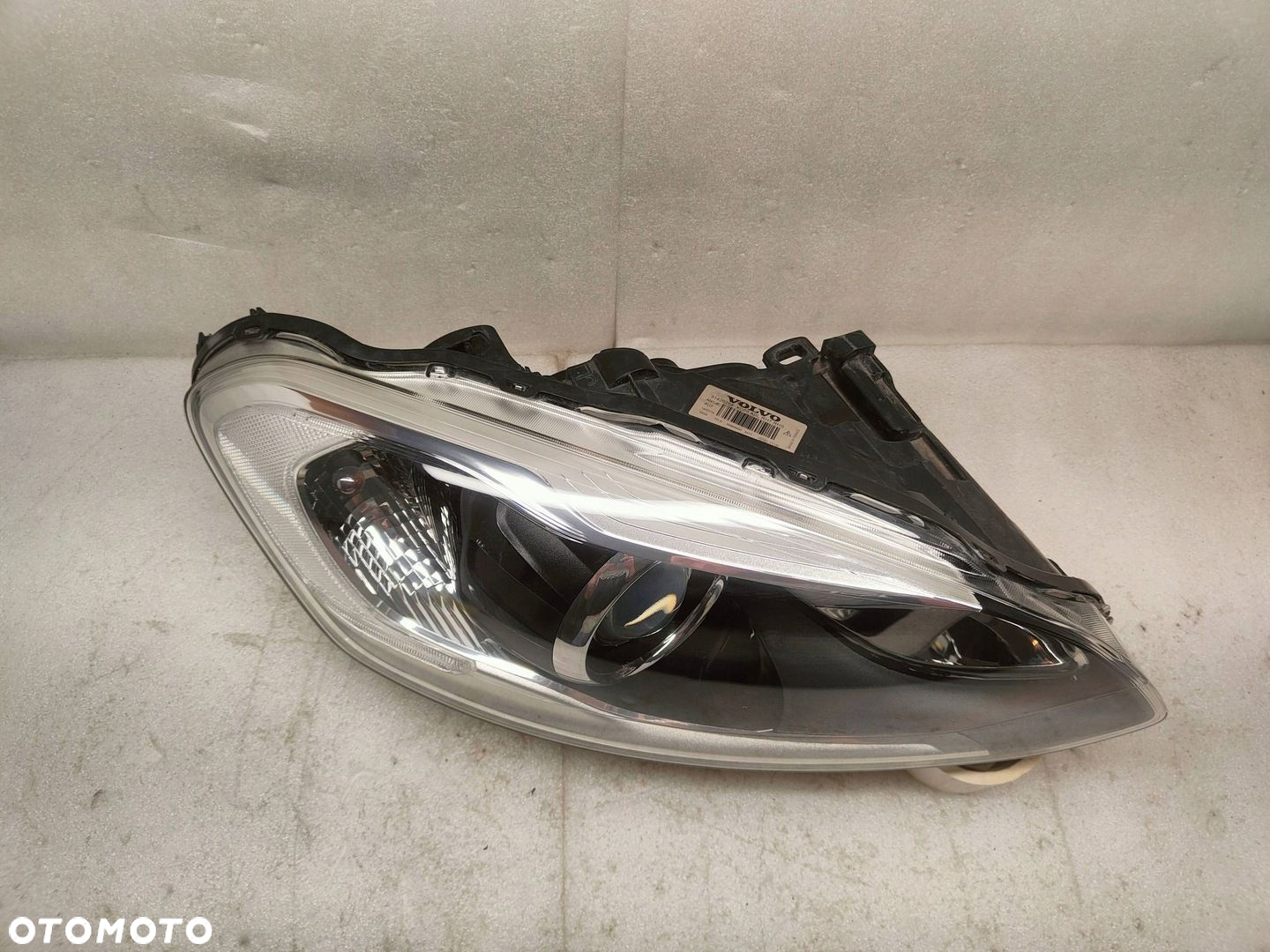 Volvo XC60 LIFT XENON 7 PIN Przód strona prawa 31420258 - 2