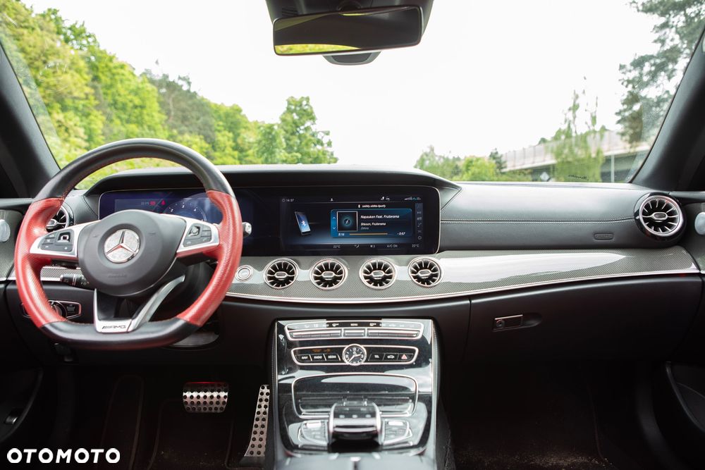 Mercedes-Benz Klasa E 220 d 4-Matic 9G-TRONIC - 12