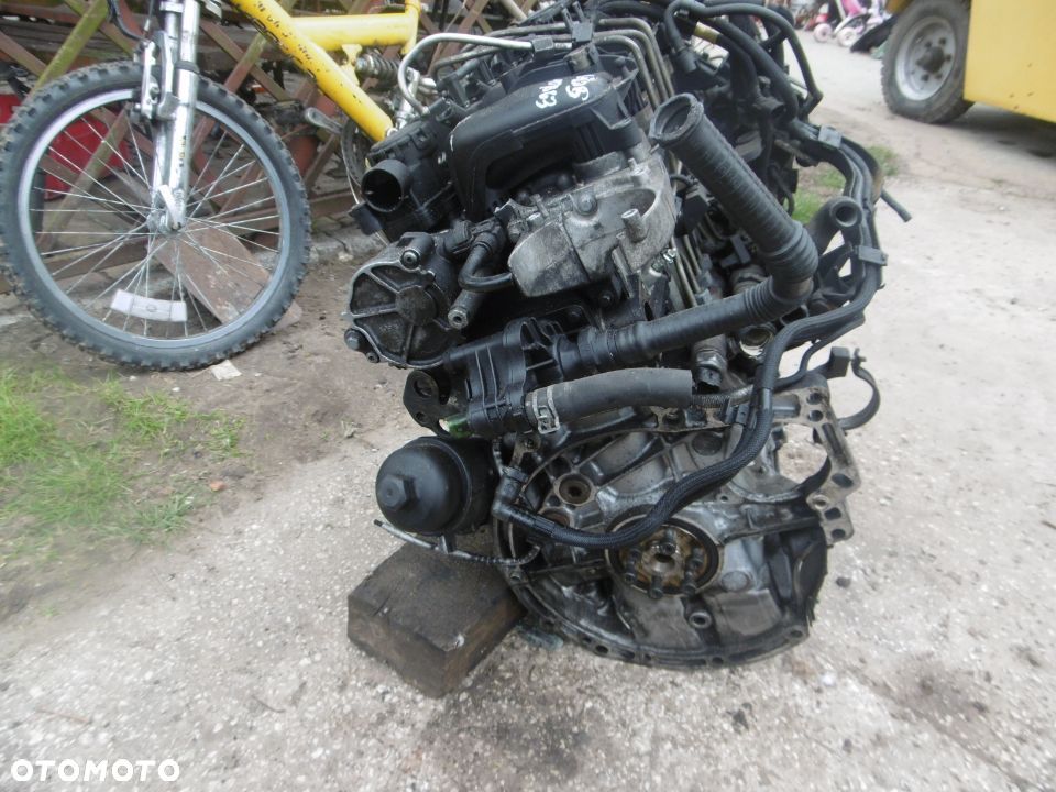 Silnik Ford Focus II C-MAX G8DB 10JB63 - 2