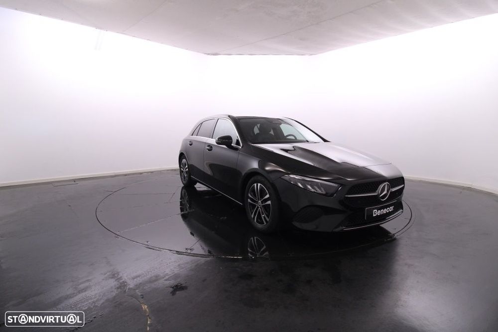 Mercedes-Benz A 200 d - 12