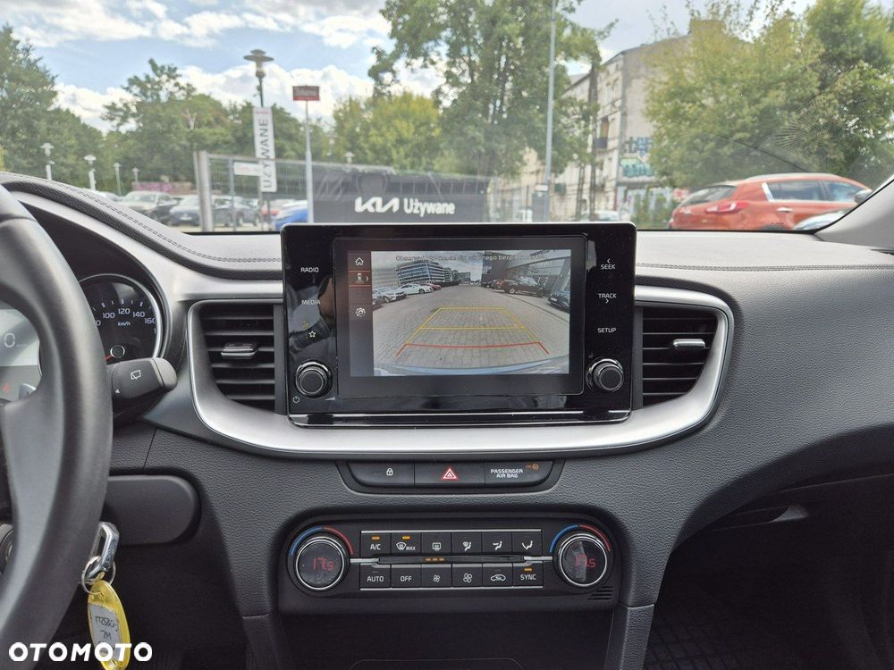 Kia XCeed 1.5 T-GDI M DCT - 25