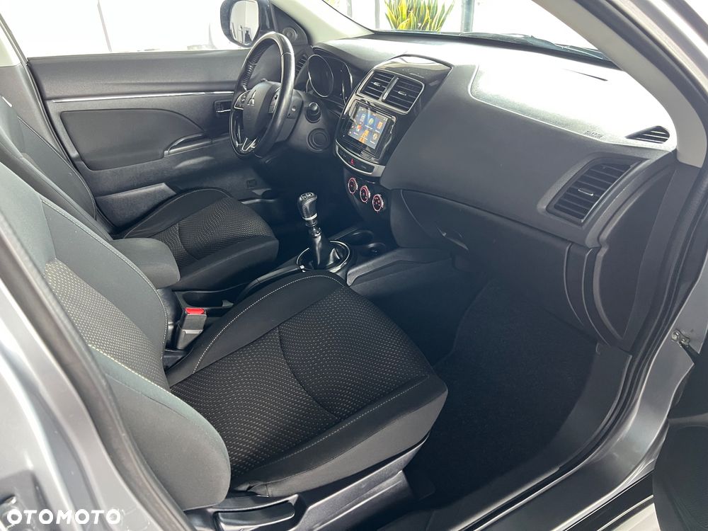 Mitsubishi ASX - 32