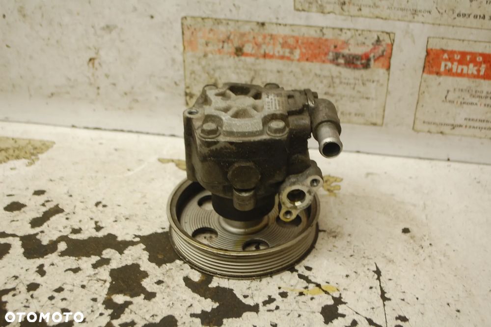 POMPA WSPOMAGANIA 8K0145153F AUDI A4 B8 1.8 TFSI A5 - 9