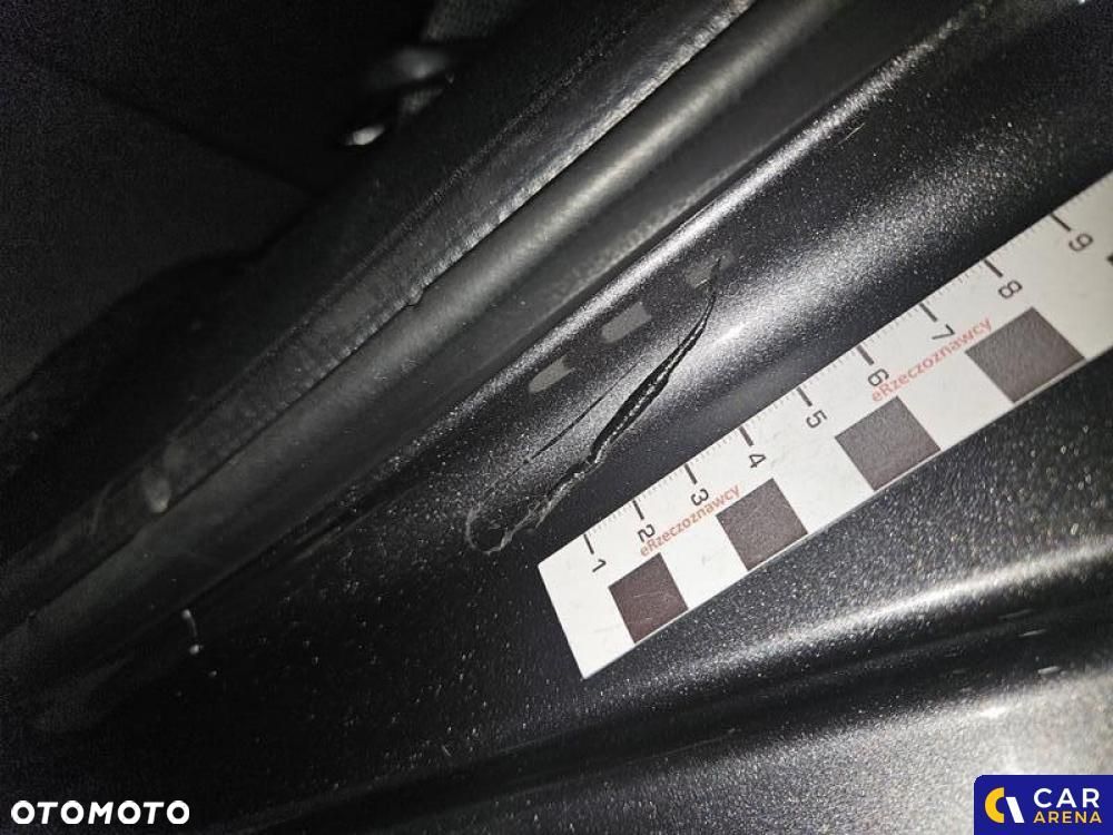 Toyota Yaris 1.5 Comfort - 30