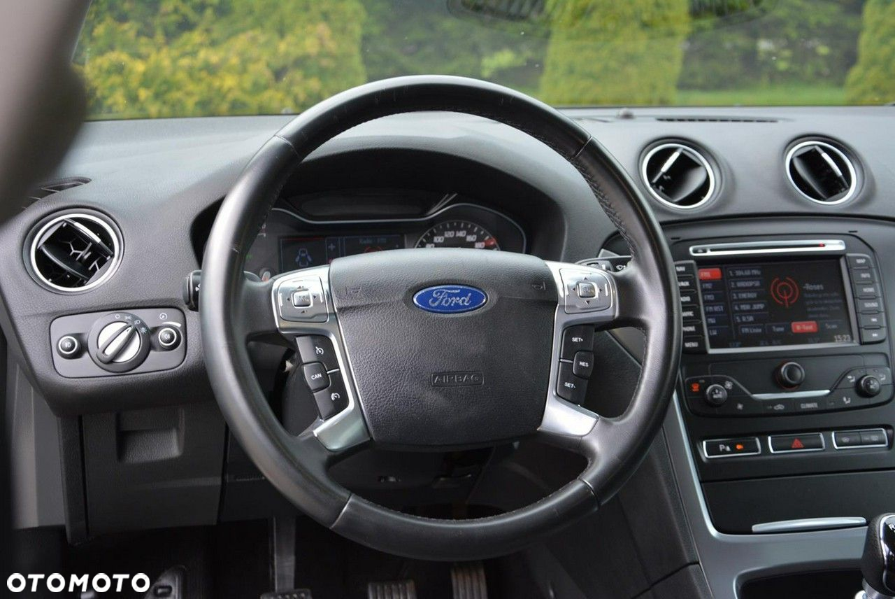 Ford Mondeo 2.0 TDCi Titanium - 23