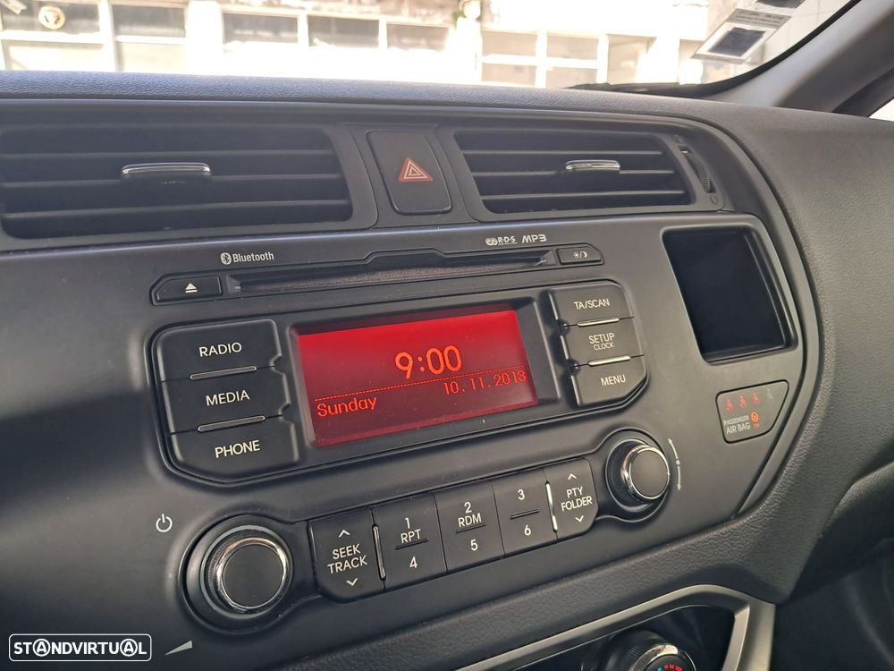 Kia Rio 1.2 CVVT LX - 6