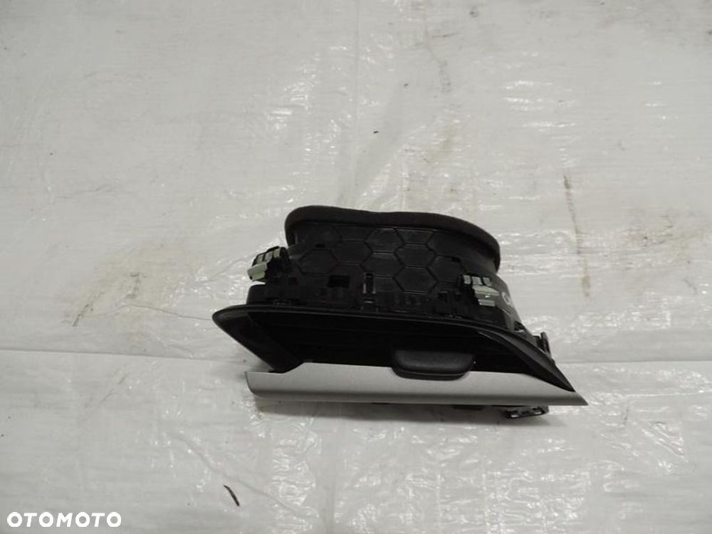 Opel CORSA F KRATKA NAWIEWU PRAWA 39198543 - 2