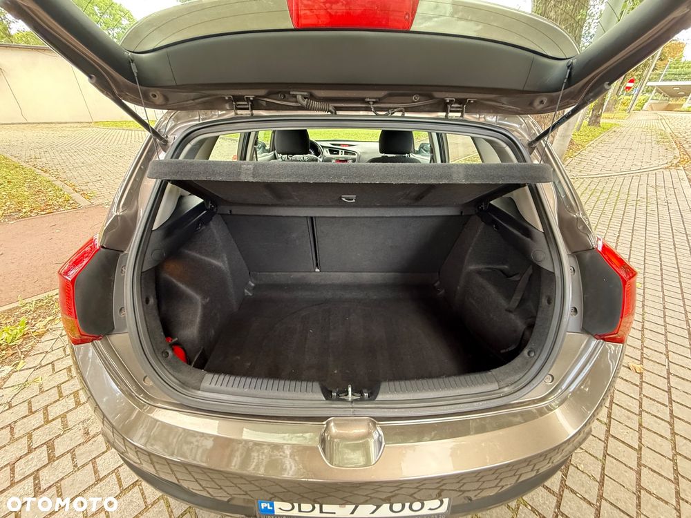 Kia Ceed 1.6 GDI Edition 7 - 10