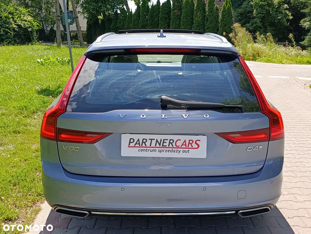 Volvo V90 D4 Inscription - 9