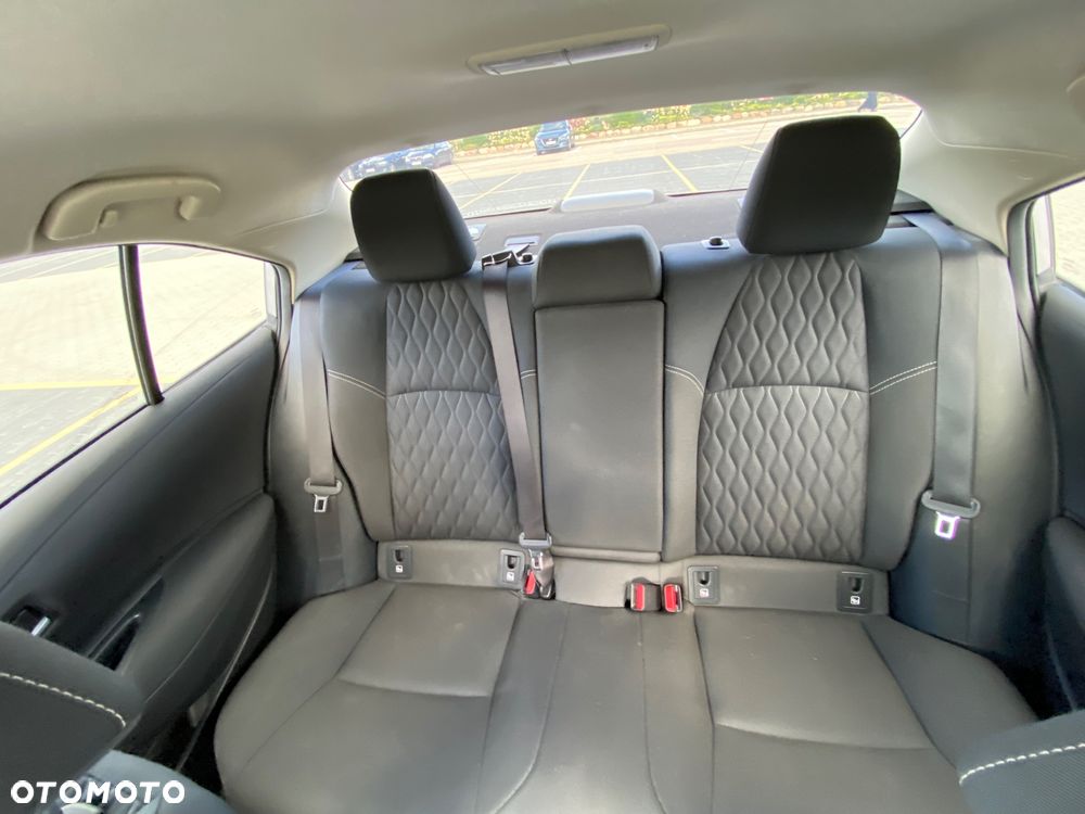 Toyota Corolla 1.8 Hybrid Comfort - 8