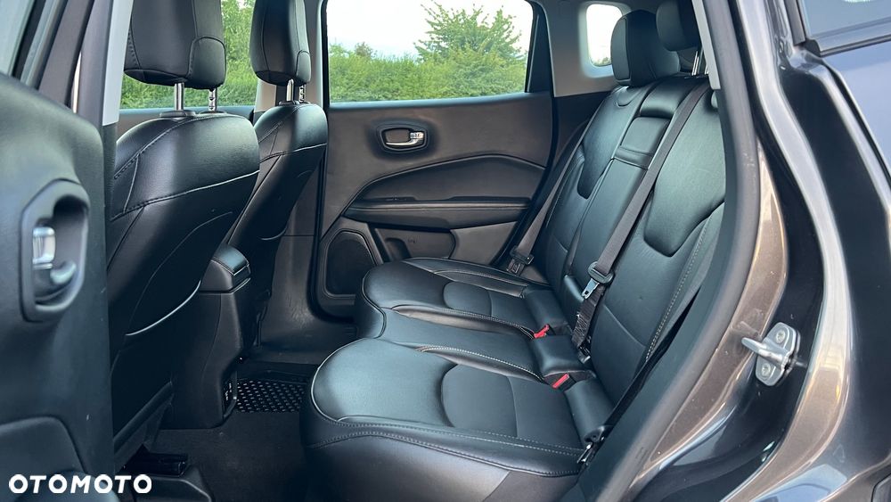 Jeep Compass 1.4 TMair Longitude FWD S&S - 25