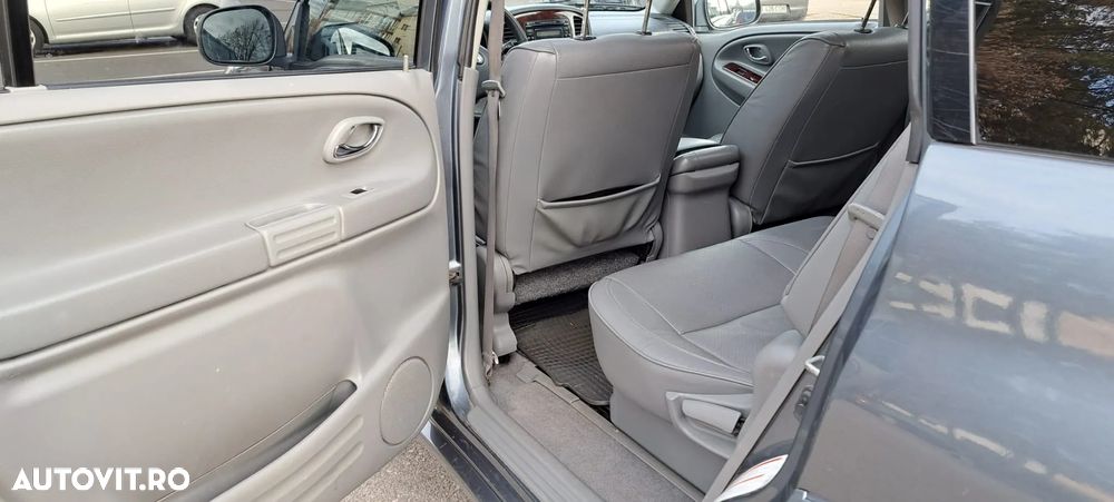 Suzuki Grand Vitara XL-7 2.0 TD Comfort + - 19
