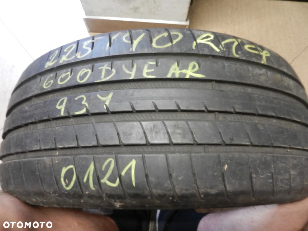 Opona pojedyńcza 225/40r19 goodyear eagle f1 asymmetric 3 6,7mm lato RSC - 1