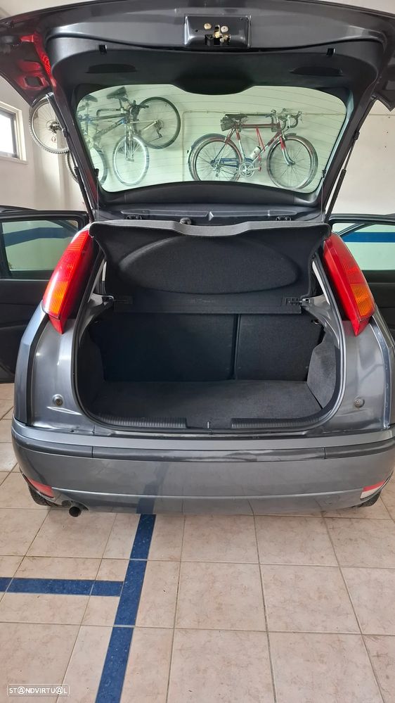 Ford Focus 1.4 Comfort - 7