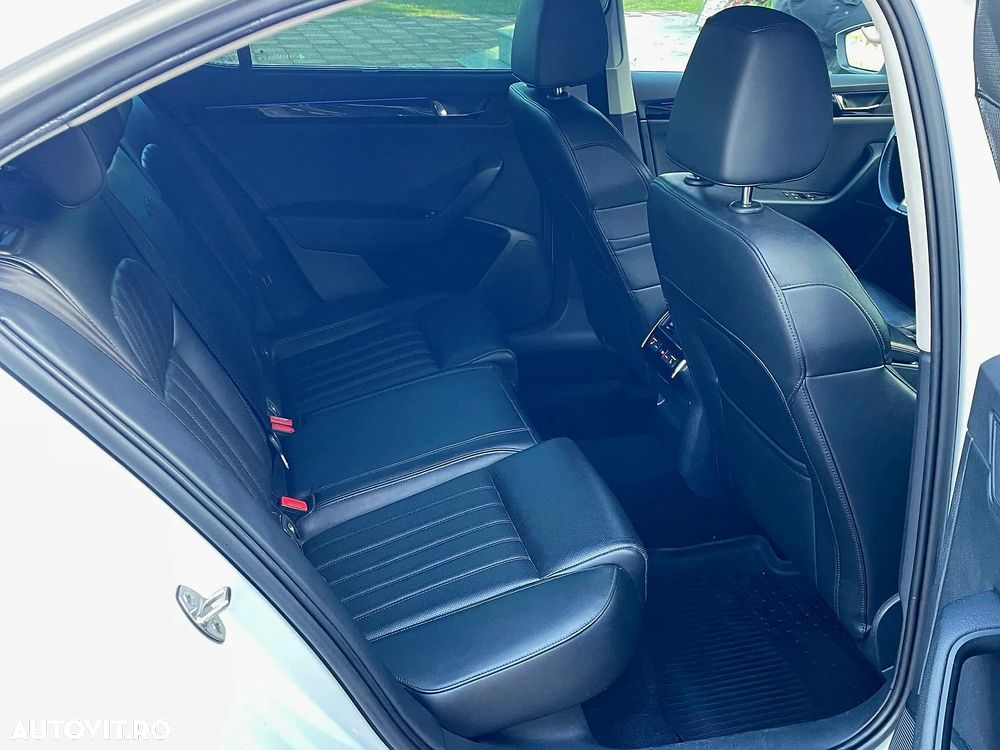 Skoda Superb 2.0 TDI 4x4 DSG L&K - 12