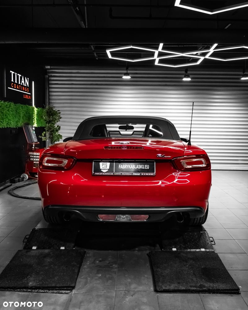 Fiat 124 Spider - 11