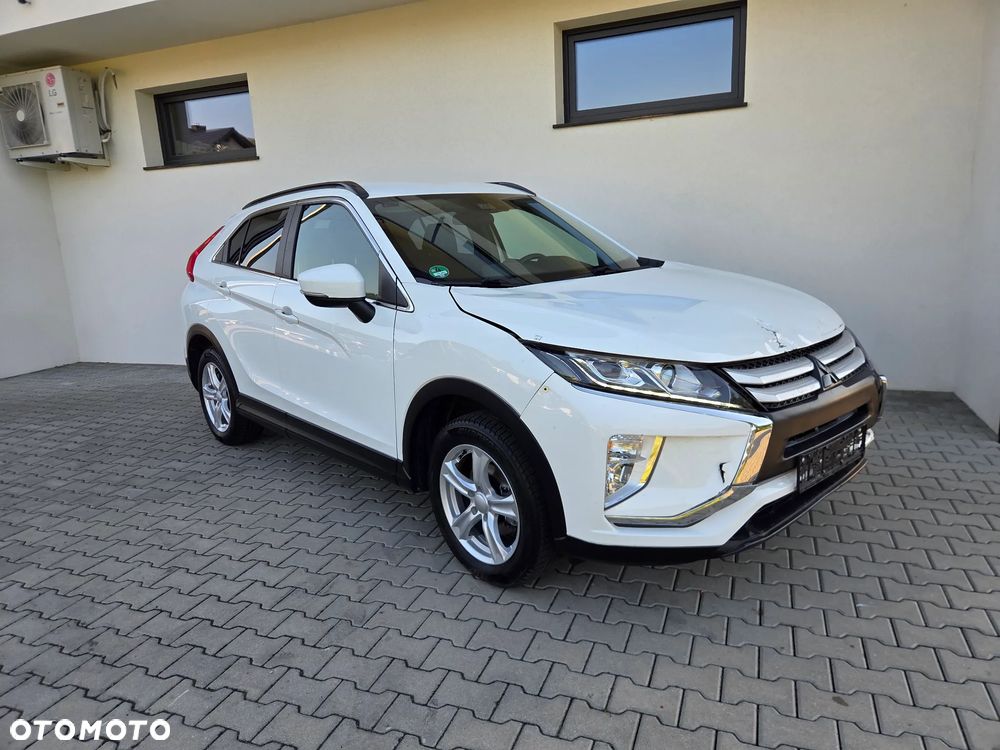 Mitsubishi Eclipse Cross - 5
