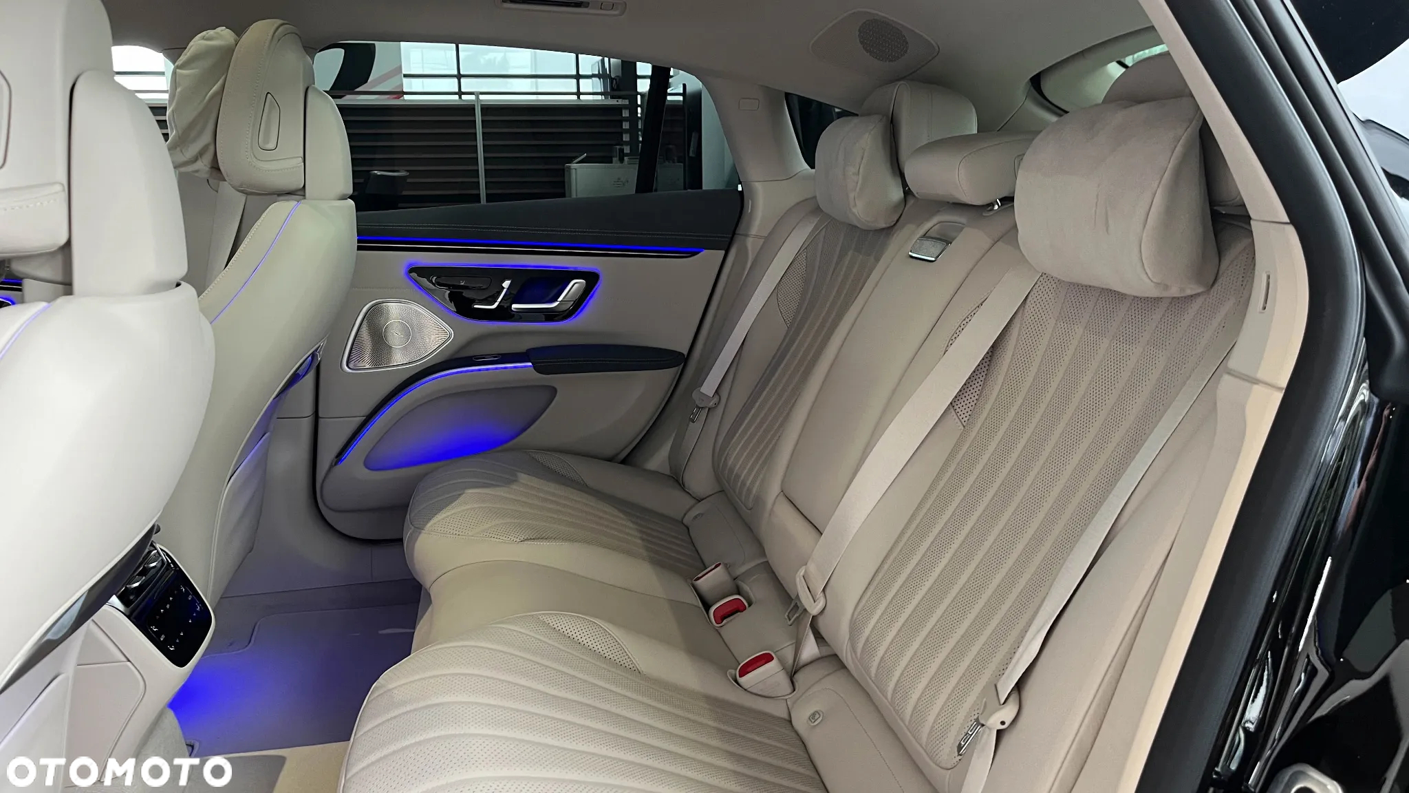 Mercedes-Benz EQS 350 96kWh Electric Art - 11