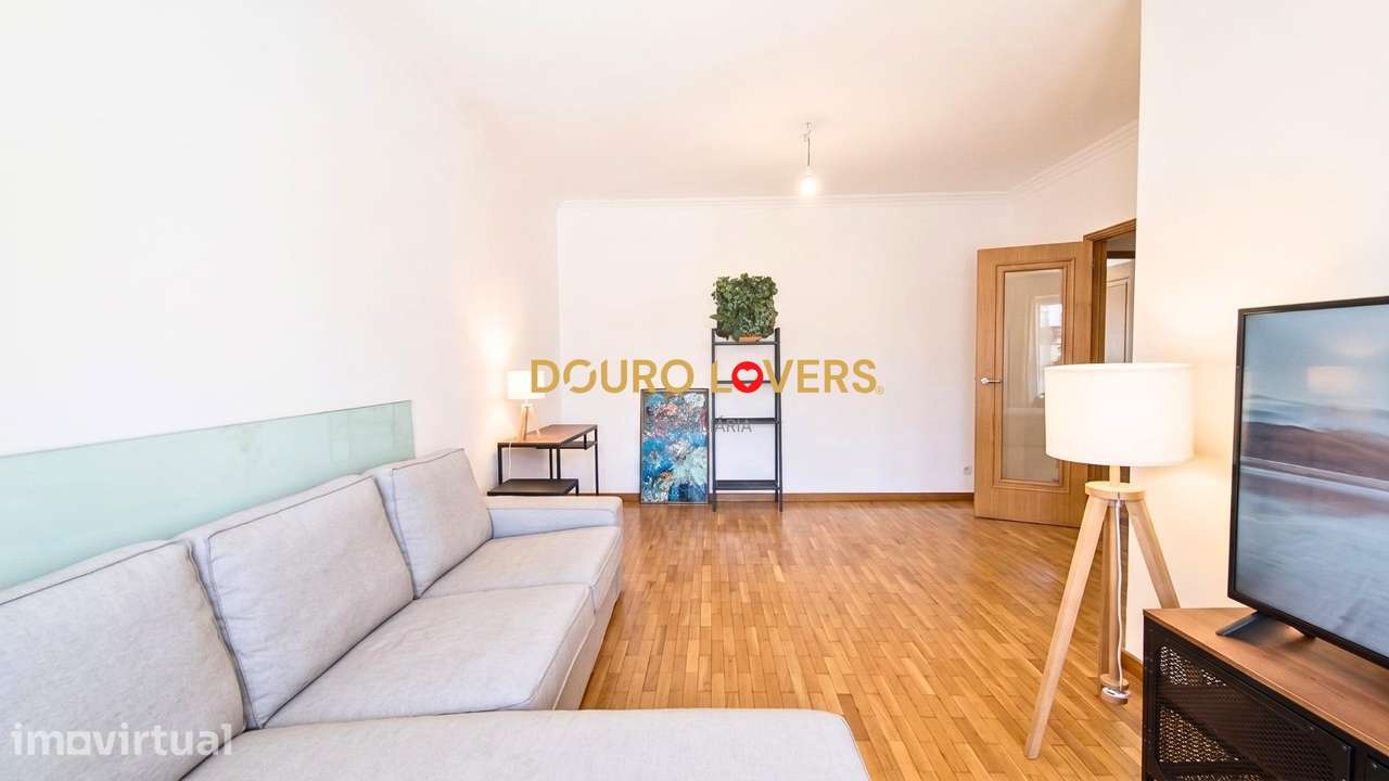 Apartamento T1+1 com terraço no Vyla Penedo - Grande imagem: 3/29