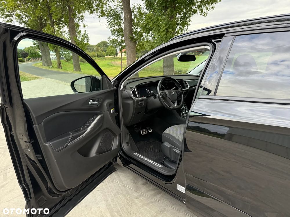 Opel Grandland 1.2 T GS Line S&S - 8